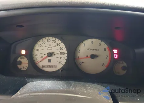 2000 Nissan Pathfinder Le/Se/Xe from USA, damaged, VIN JN8AR07S7YW415640